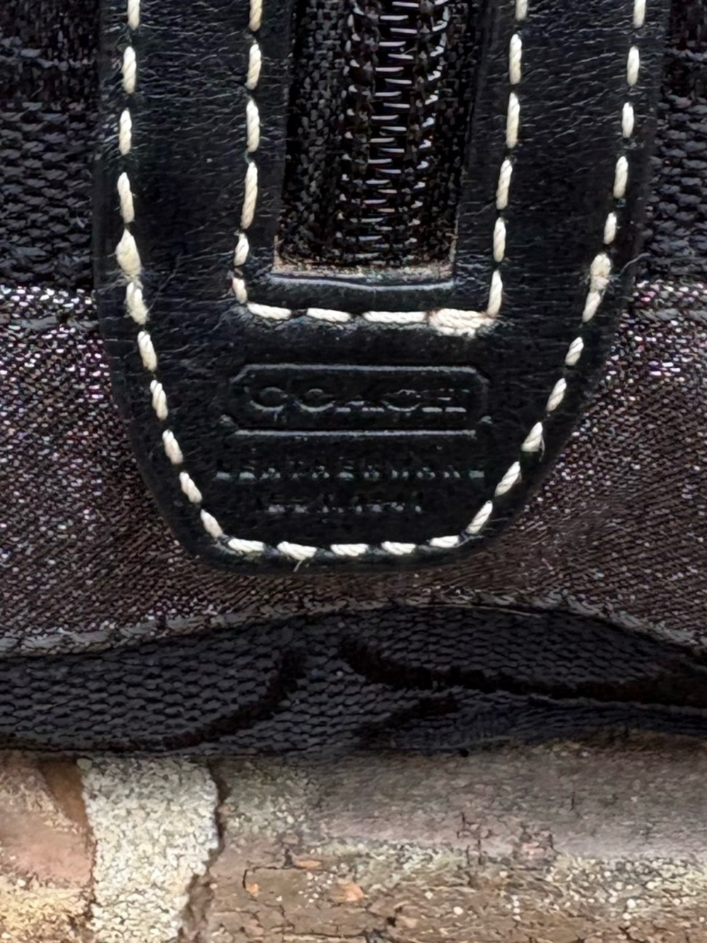 Coach Cosmetic Legacy Bag  VGUC - Picture 9 of 13